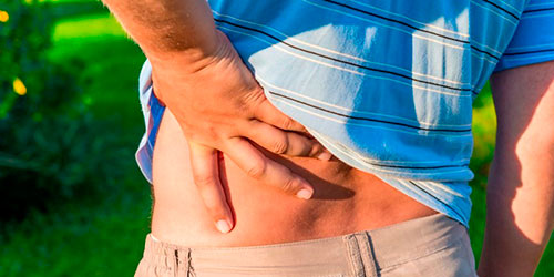 Причины появления боли в спине
