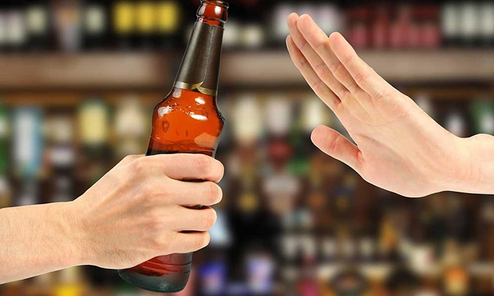 Совмещение алкоголя и Монурала противопоказано специалистами