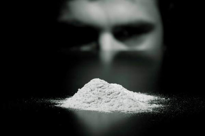 Кокаин и героин - опаснейшие наркотики, имеющие разрушительное действие на организм