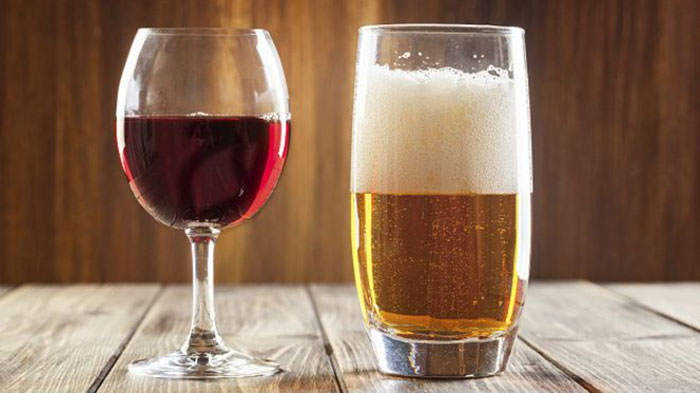 Состояние опьянения от вина наступает быстрее, чем от пива
