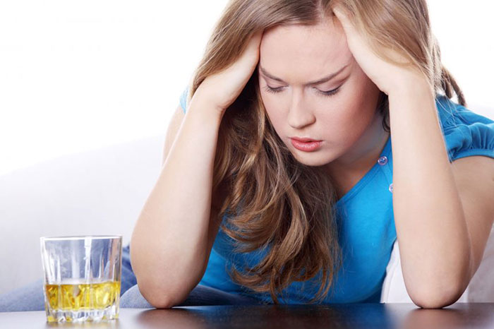 Употребление алкоголя после процедур с препаратом Диспорт не рекомендовано специалистами