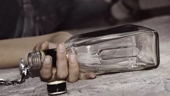 Злоупотребление спиртным и паталогическое влияние алкоголя на организм могут привести к смерти