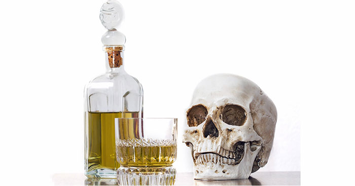 Злоупотребление алкоголем приводит к смерти